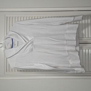 Fairway & Greene (Medium) white sweater (v neck) well loved